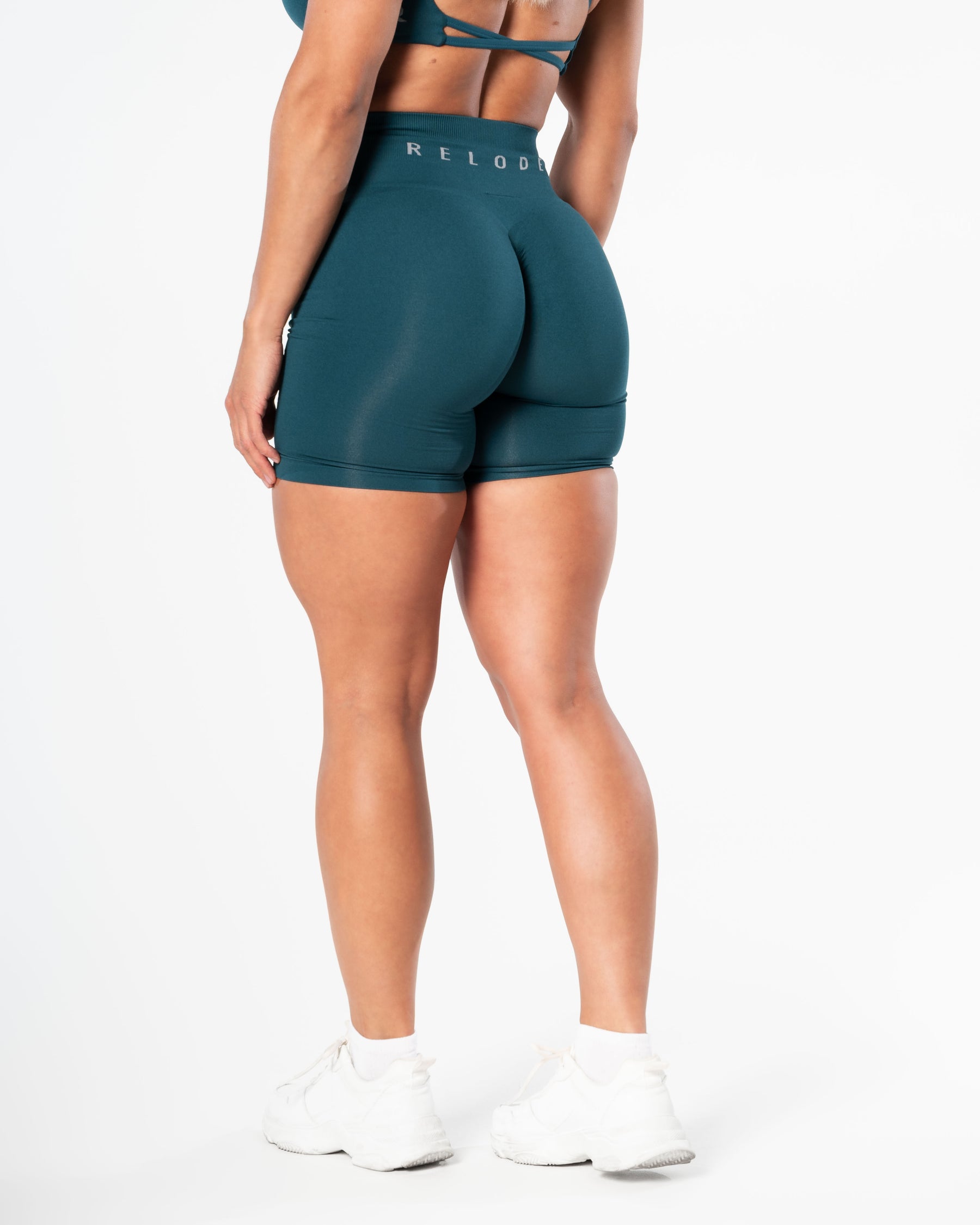 Prime Scrunch Shorts - Teal green